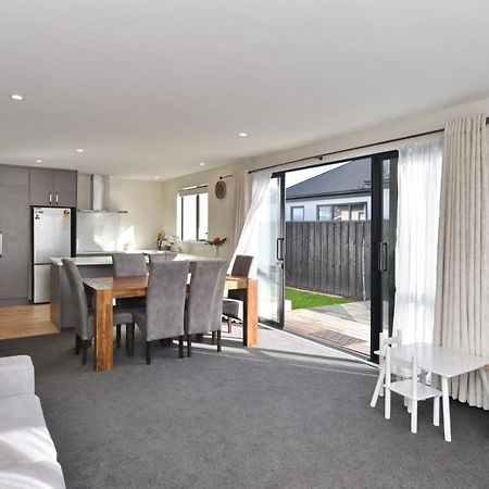Thomas Townhouse - Christchurch Holiday Homes Екстер'єр фото