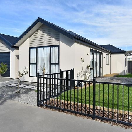 Thomas Townhouse - Christchurch Holiday Homes Екстер'єр фото